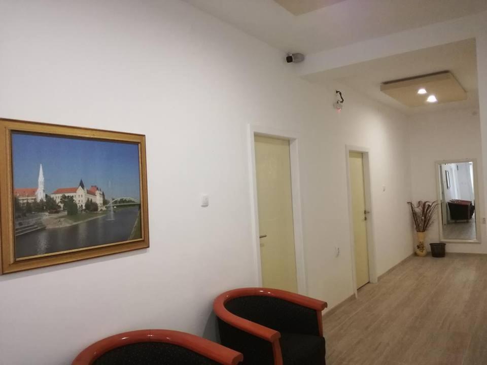 Apartmani Maja Зренянин Экстерьер фото